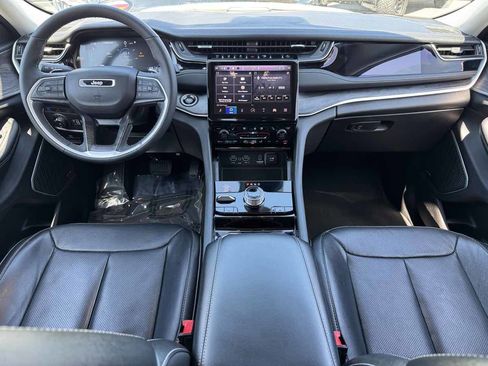 Used 2023 Jeep Grand Cherokee 4WD 4xe w/ Luxury Tech Group II image 24