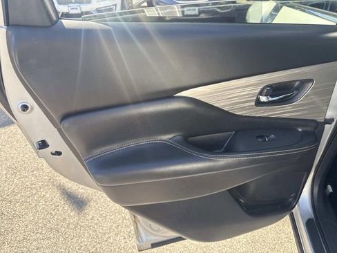 Used 2017 Nissan Murano SL w/ SL Technology Package image 19