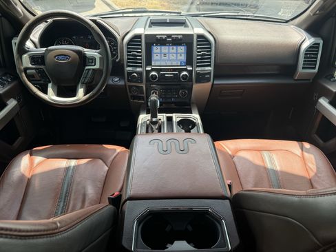 Used 2018 Ford F150 King Ranch w/ Equipment Group 601A Luxury AWD/4WD image 13