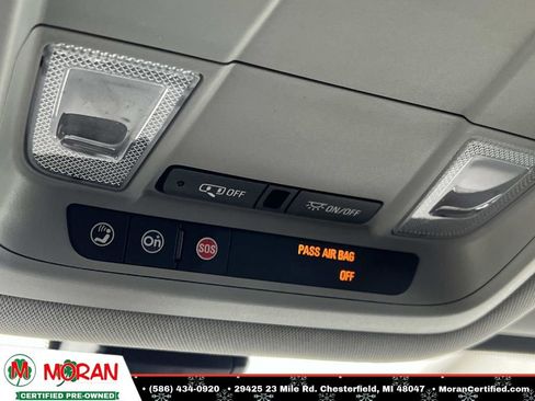 Used 2019 GMC Acadia SLE image 27