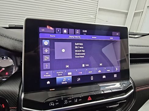 Used 2022 Jeep Compass Trailhawk image 15