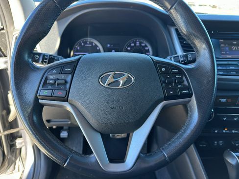 Used 2017 Hyundai Tucson Night image 13