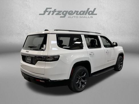 New 2026 Jeep Grand Wagoneer Limited w/ HD Trailer Tow Package AWD/4WD image 5