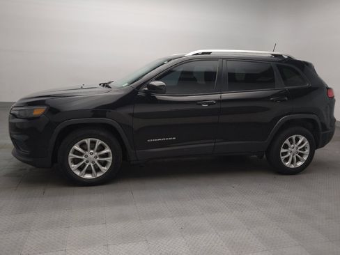 Used 2021 Jeep Cherokee Latitude FWD image 2