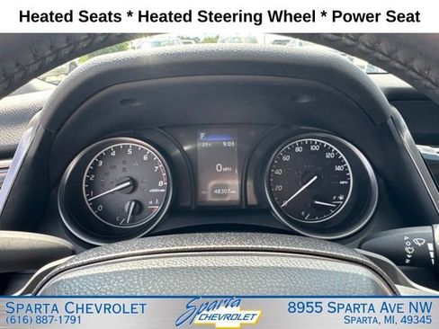 Used 2024 Toyota Camry SE FWD image 16