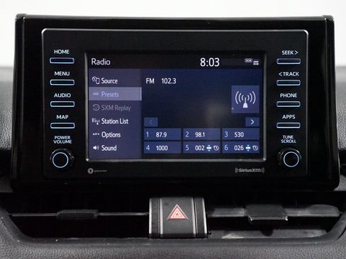 Used 2021 Toyota RAV4 LE FWD image 17