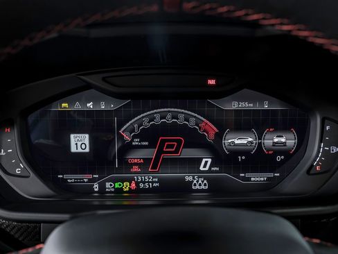 Used 2023 Lamborghini Urus Performante AWD/4WD image 18