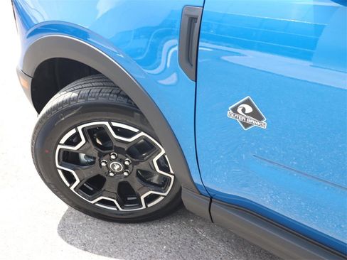 New 2025 Ford Bronco Sport Outer Banks w/ Outer Banks Tech Package+ image 4