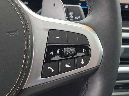 Certified 2025 BMW X5 xDrive40i w/ M Sport Package image 24