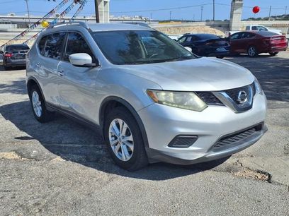 Used 2015 Nissan Rogue SV