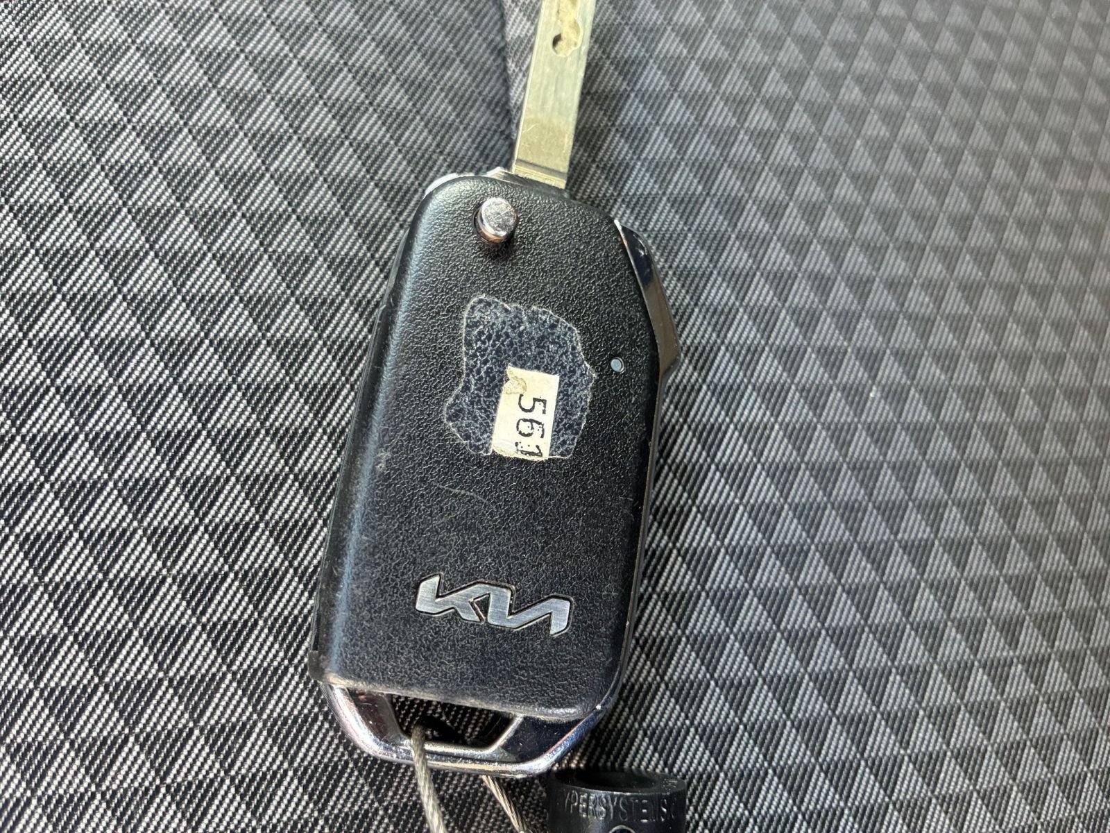 Used 2025 Kia Soul LX w/ LX Technology Package FWD image 20