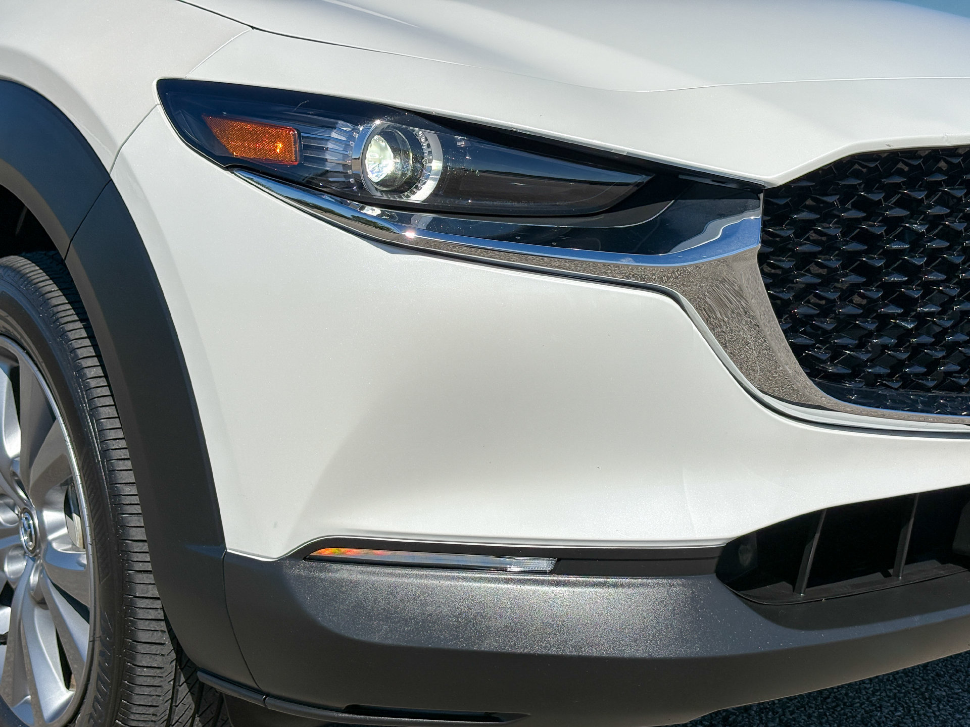 Used 2025 MAZDA CX-30 AWD 2.5 S w/ Preferred Package image 3