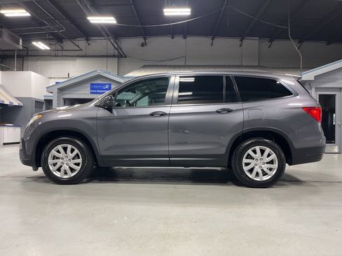 Used 2020 Honda Pilot LX image 4