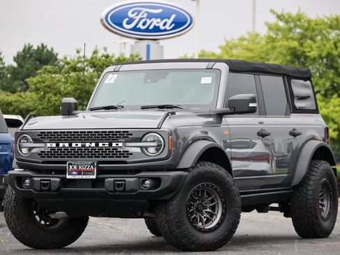 Certified 2022 Ford Bronco Badlands w/ Sasquatch Package AWD/4WD image 1