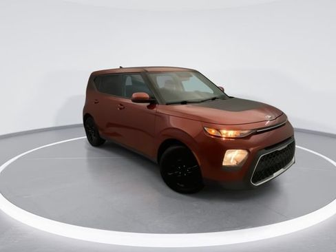 Used 2021 Kia Soul LX FWD image 6