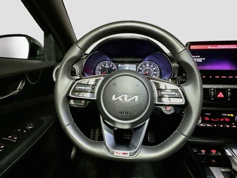 Used 2024 Kia Forte GT-Line w/ GT-Line Premium Package FWD image 12