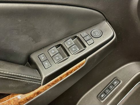 Used 2016 Chevrolet Suburban LTZ AWD/4WD image 15