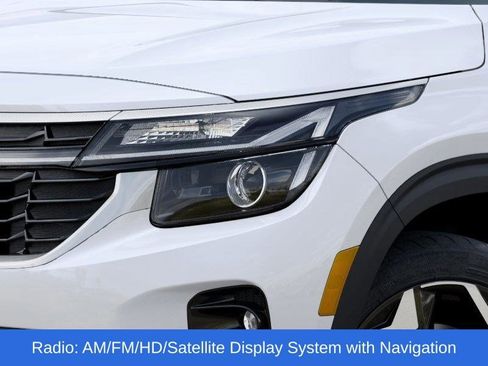 New 2026 Kia Seltos S image 11