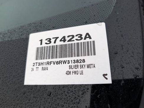 Certified 2024 Toyota RAV4 LE FWD image 34