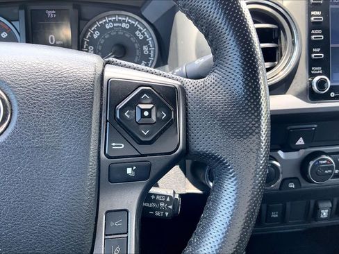 Used 2023 Toyota Tacoma TRD Off-Road w/ Black Out Package (TMS) AWD/4WD image 24