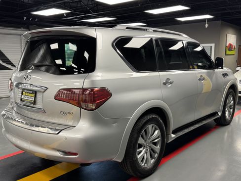 Used 2017 INFINITI QX80 4WD image 6