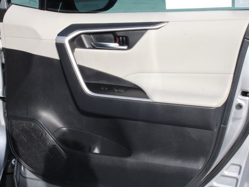 Certified 2024 Toyota RAV4 XLE image 20