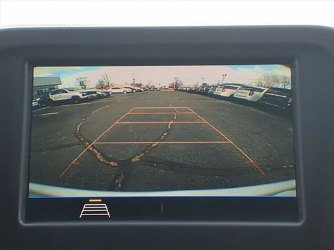 Used 2020 Chevrolet Equinox LT image 17