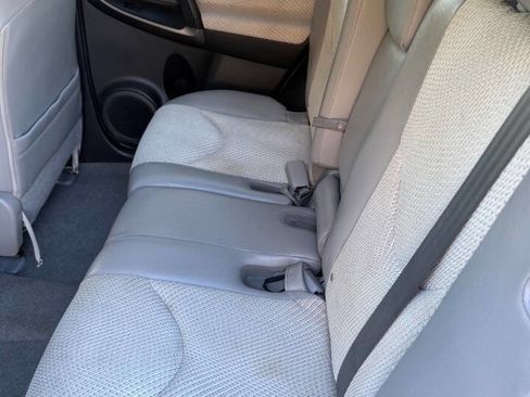 Used 2013 Toyota RAV4 EV image 46