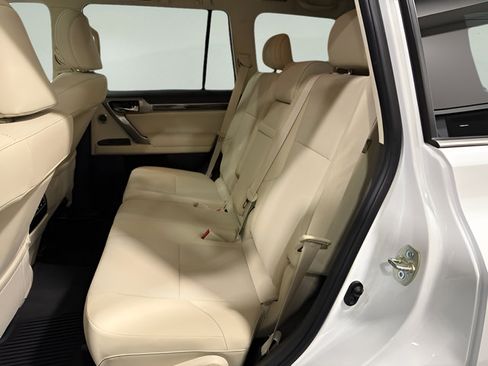 Used 2022 Lexus GX 460 Premium w/ Premium Plus Package AWD/4WD image 34