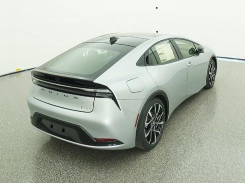 New 2026 Toyota Prius Plug-In Hybrid image 8