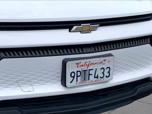 Used 2025 Chevrolet Equinox EV LT FWD image 28