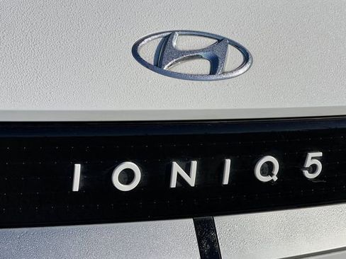 Certified 2023 Hyundai Ioniq 5 SEL w/ Cargo Package image 36