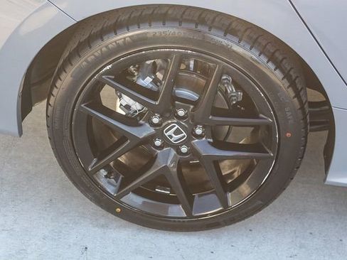 Used 2025 Honda Civic Sport image 12