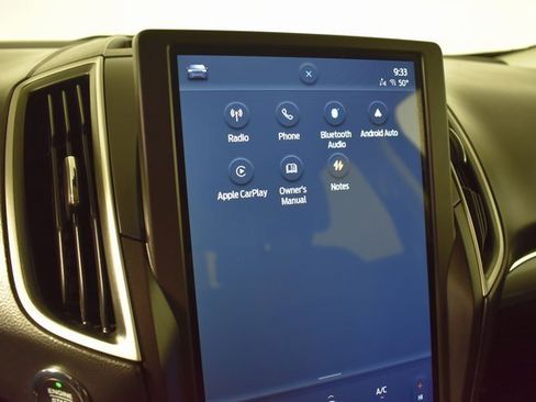 Used 2021 Ford Edge SEL image 19