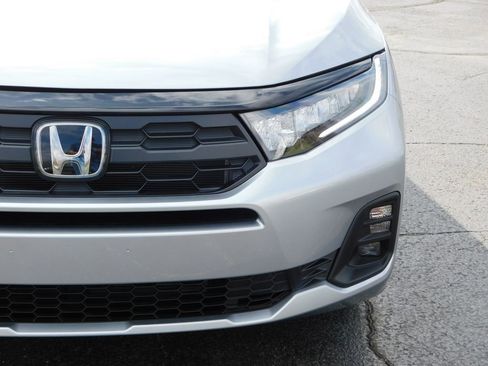 New 2026 Honda Odyssey EX-L image 9