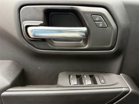 Used 2026 Chevrolet Silverado 1500 W/T image 23