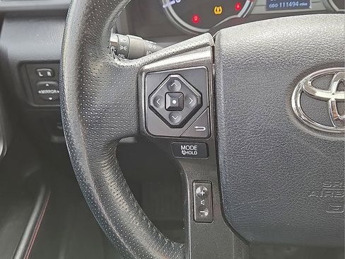 Used 2019 Toyota 4Runner TRD Off-Road Premium image 17