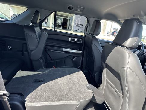 Certified 2023 Ford Explorer XLT w/ Equipment Group 202A image 20