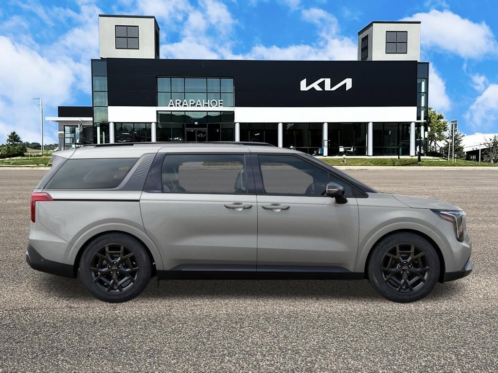 New 2027 Kia Carnival SX w/ Dark Edition Package FWD image 7