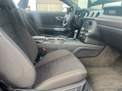 Used 2016 Ford Mustang GT RWD image 33