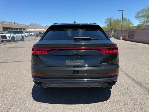 Used 2022 Audi Q8 Premium Plus AWD/4WD image 6