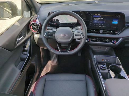 New 2026 Chevrolet Equinox RS w/ Safety and Technology Package image 15