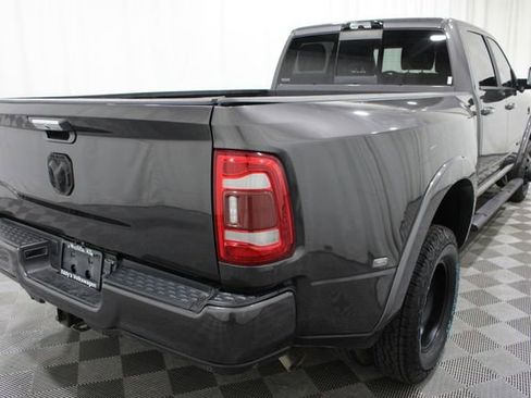 Used 2022 RAM 3500 Laramie AWD/4WD image 32