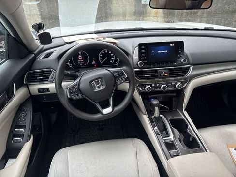 Used 2019 Honda Accord LX image 13