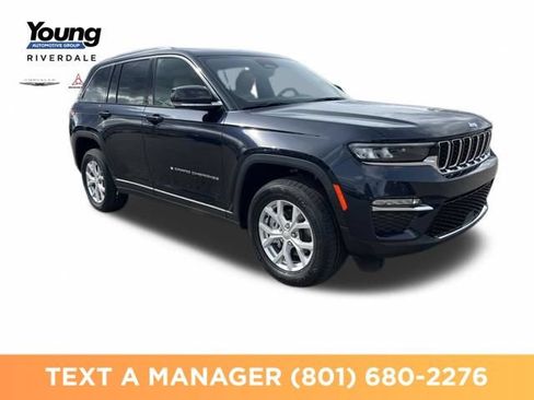 Used 2024 Jeep Grand Cherokee Limited AWD/4WD image 1