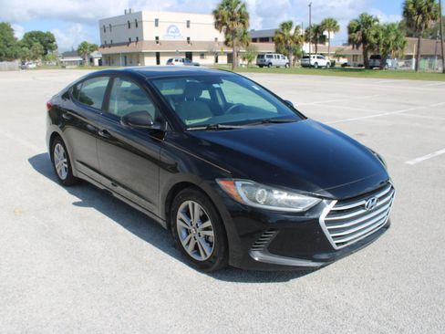Used 2018 Hyundai Elantra SEL FWD image 20