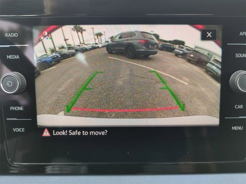 New 2025 Volkswagen Jetta SE image 31