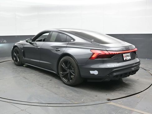Used 2023 Audi e-tron GT Premium Plus image 10