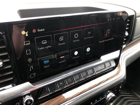 New 2025 GMC Sierra 1500 Elevation AWD/4WD image 27
