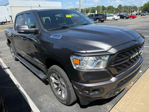 Used 2022 RAM 1500 Big Horn AWD/4WD image 3